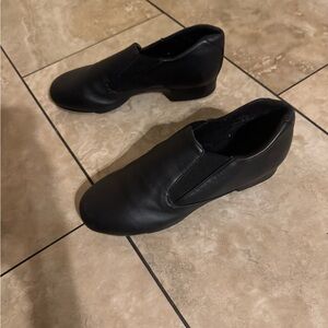 Capezio Womens Black Tap Shoes